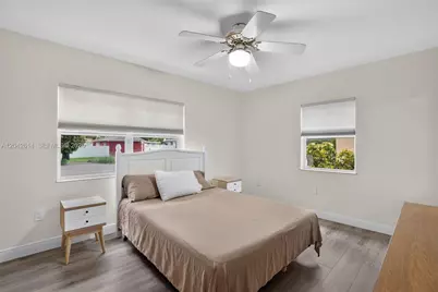 2446 McKinley St, Hollywood, FL 33020 - Photo 26