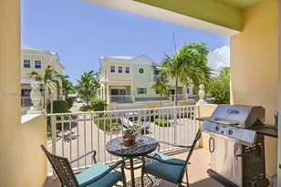 708 SE 15th St, Fort Lauderdale, FL 33316 - Photo 2