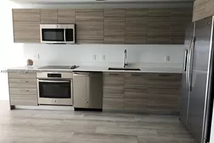 121 NE 34th St, Miami, FL 33137 - Photo 2