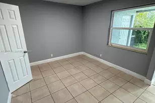 6595 Boulevard of Champions, North Lauderdale, FL 33068 - Photo 10