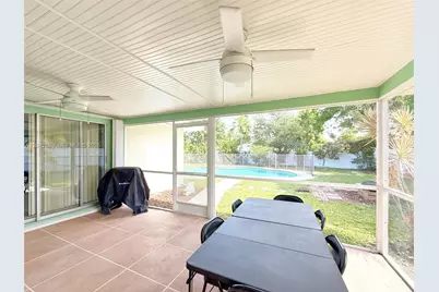 2359 Gabriel Ln, West Palm Beach, FL 33406 - Photo 24