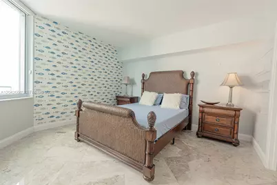 325 S Biscayne Blvd #4222, Miami, FL 33131 - Photo 22