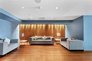 325 S Biscayne Blvd, Miami, FL 33131 - Photo 30