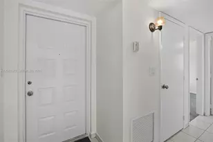 1931 Sabal Palm Dr, Davie, FL 33324 - Photo 44