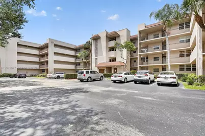 1931 Sabal Palm Dr #203, Davie, FL 33324 - Photo 6