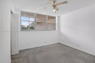 1931 Sabal Palm Dr, Davie, FL 33324 - Photo 38