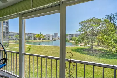 2851 Leonard Dr #J210, Aventura, FL 33160 - Photo 4