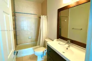 2732 SW 26th St, Miami, FL 33133 - Photo 30