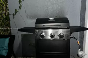 2732 SW 26th St, Miami, FL 33133 - Photo 14