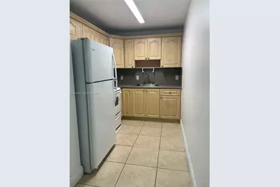 2185 NW 16th Ter #10, Miami, FL 33125 - Photo 6