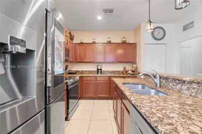 3379 NE 1st St, Homestead, FL 33033 - Photo 20