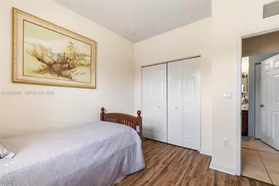 3379 NE 1st St, Homestead, FL 33033 - Photo 8