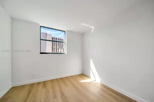 501 SW 1st St, Miami, FL 33130 - Photo 20