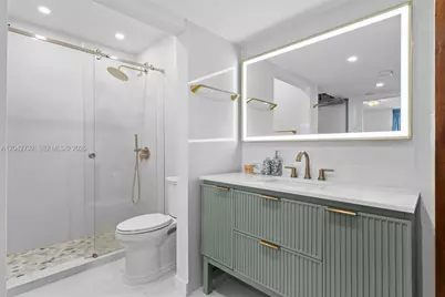 20100 W Country Club Dr #PH09, Aventura, FL 33180 - Photo 22