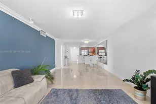 20100 W Country Club Dr, Aventura, FL 33180 - Photo 8