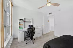 3500 Mystic Pointe Dr, Aventura, FL 33180 - Photo 16