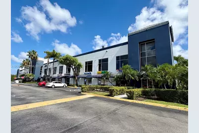 7500 NW 25th St #107, Miami, FL 33122 - Photo 2