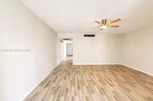 20200 W Country Club Dr, Aventura, FL 33180 - Photo 4