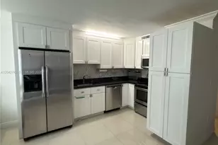 200 172nd St, Sunny Isles Beach, FL 33160 - Photo 10