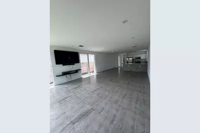 2947 SW 27th Ter #0, Miami, FL 33133 - Photo 4