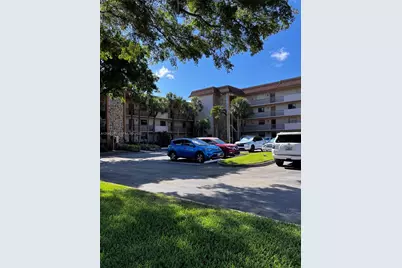 4975 E Sabal Palm Blvd #304, Tamarac, FL 33319 - Photo 2