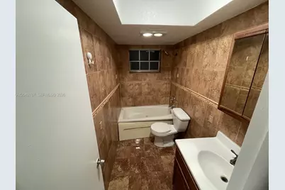 20490 NW 7th Ave #5, Miami Gardens, FL 33169 - Photo 16