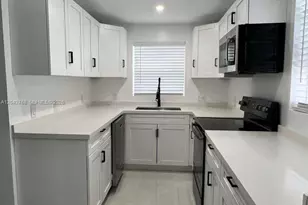2850 NW 7th St, Fort Lauderdale, FL 33311 - Photo 2