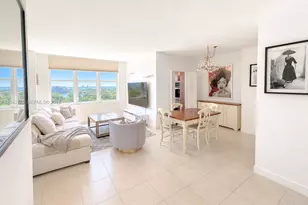 4747 Collins Ave, Miami Beach, FL 33140 - Photo 1