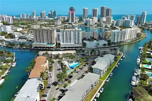 450 Paradise Isle Blvd, Hallandale Beach, FL 33009 - Photo 26