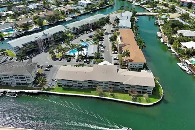 450 Paradise Isle Blvd #302, Hallandale Beach, FL 33009 - Photo 16