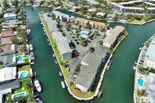 450 Paradise Isle Blvd, Hallandale Beach, FL 33009 - Photo 32