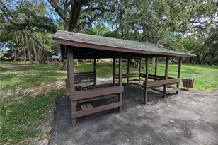 9495 Evergreen Pl, Davie, FL 33324 - Photo 46