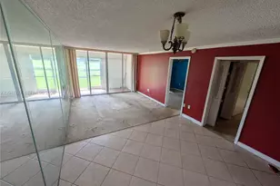 9495 Evergreen Pl, Davie, FL 33324 - Photo 22