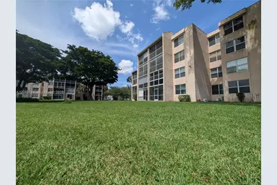 9495 Evergreen Pl #102, Davie, FL 33324 - Photo 36