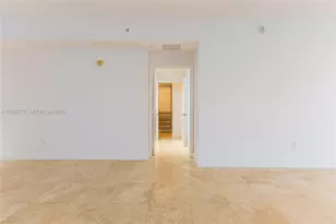 3330 NE 190th St, Aventura, FL 33180 - Photo 22