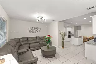 9840 NW 28th Terrace, Doral, FL 33172 - Photo 18