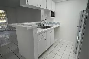 10832 SW 88th St, Miami, FL 33176 - Photo 10
