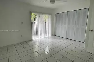 10832 SW 88th St, Miami, FL 33176 - Photo 4