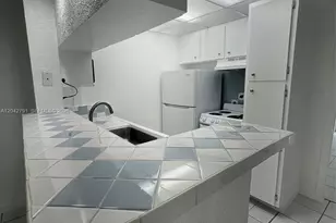 10832 SW 88th St, Miami, FL 33176 - Photo 8