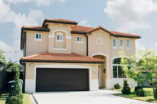 10763 SW 229th St, Miami, FL 33170 - Photo 2