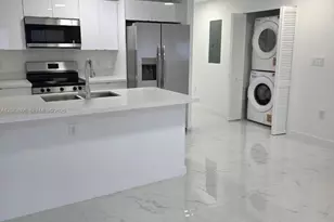 2729 NW 44th St, Miami, FL 33142 - Photo 4