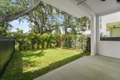 2747 SW 23rd Ter, Miami, FL 33145 - Photo 24