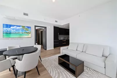 20 NE 11 #2410, Miami, FL 33132 - Photo 22