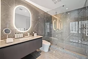 20 NE 11, Miami, FL 33132 - Photo 38