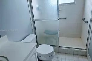 800 SW 131st Ave, Pembroke Pines, FL 33027 - Photo 22