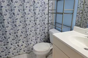800 SW 131st Ave, Pembroke Pines, FL 33027 - Photo 6