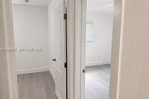 721 N 68th Terrace, Hollywood, FL 33024 - Photo 8