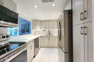 3505 S Ocean Dr, Hollywood, FL 33019 - Photo 14