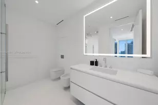 300 Biscayne Blvd Way, Miami, FL 33131 - Photo 24