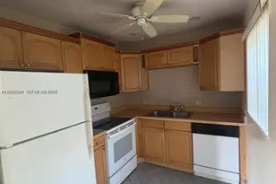 280 Northampton, West Palm Beach, FL 33417 - Photo 6